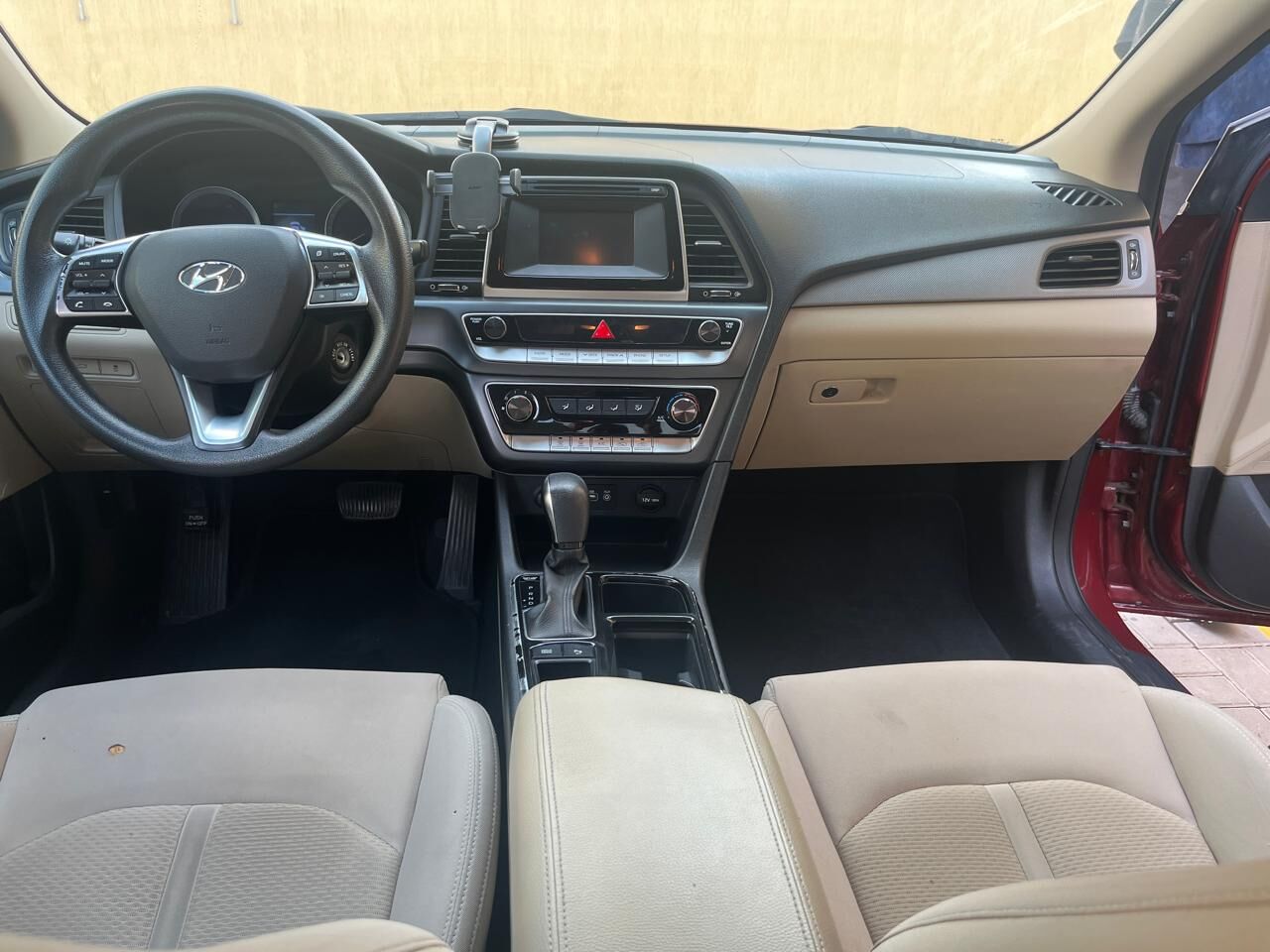 Riyadh, Vehicles, Cars & Trucks , SAR 36000,  Hyundai Sonata,  2018,  Automatic,  176654 KM,