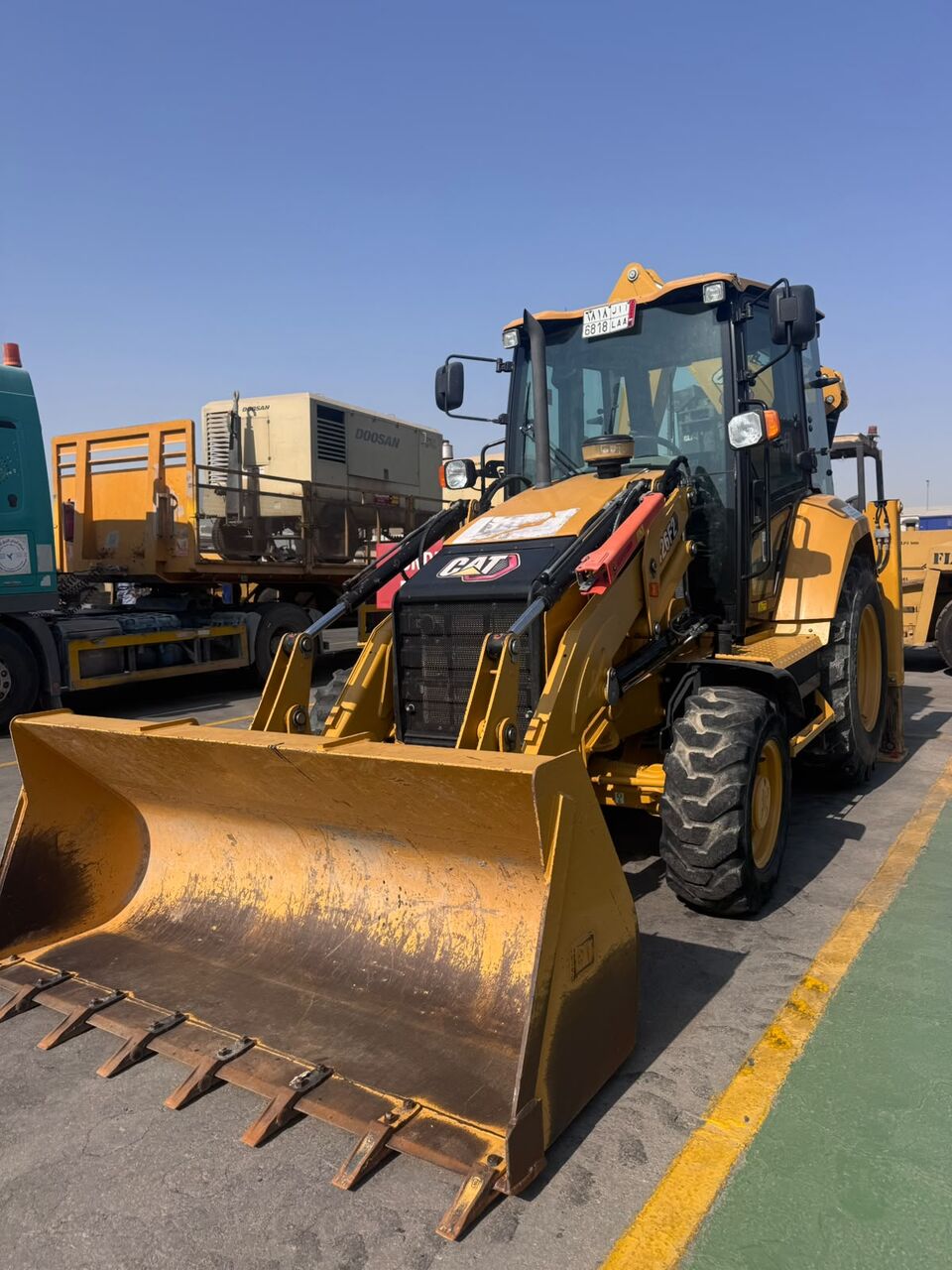 Dammam, Heavy Equipment, SAR 190000,  CAT 426 Backhoe Loader Used Available For Sale