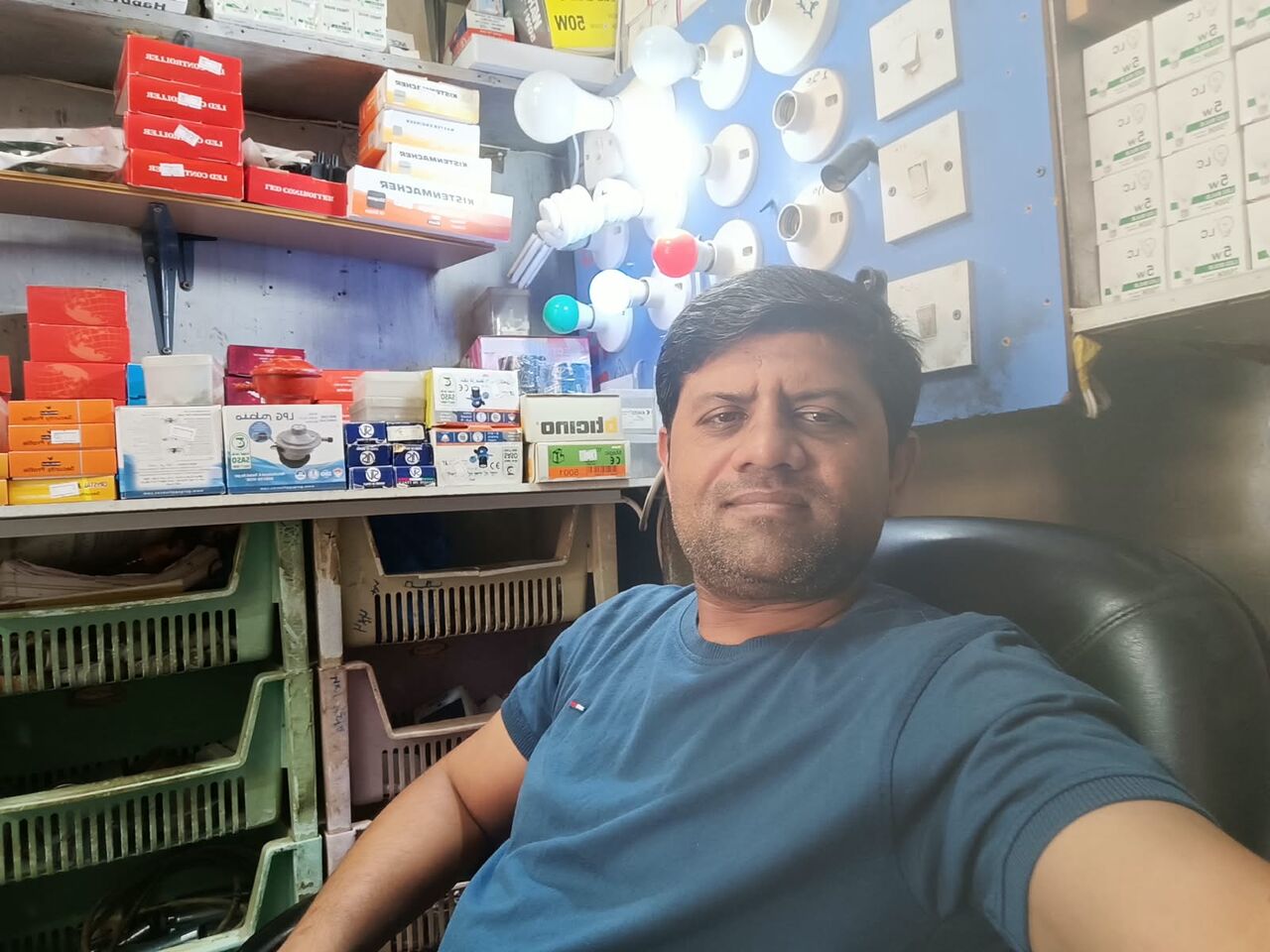 Jeddah, Technical, كهربائي وسباك ونجار ممتاز في جدة - خبرة 25 سنة