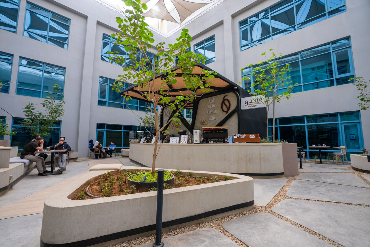 Riyadh, Offices, SAR 500,  9000 Sq. Meter,  Office Rentals In Western Riyadh