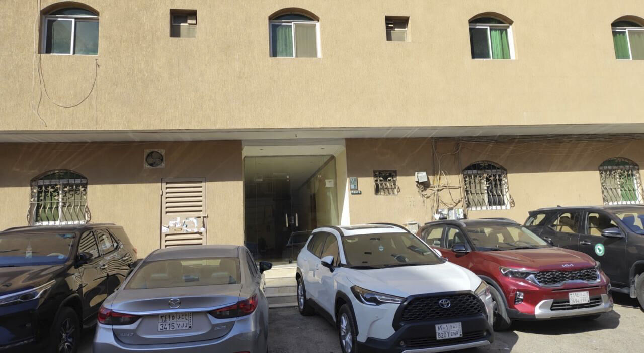 Al Malaz, Apartments, Flats, Houses & Villas, SAR 35000/year,  3 BR,  Apartment For Lease Transfer &ndash; 3 Bedrooms + Living Room | Al Malaz, Riyadh