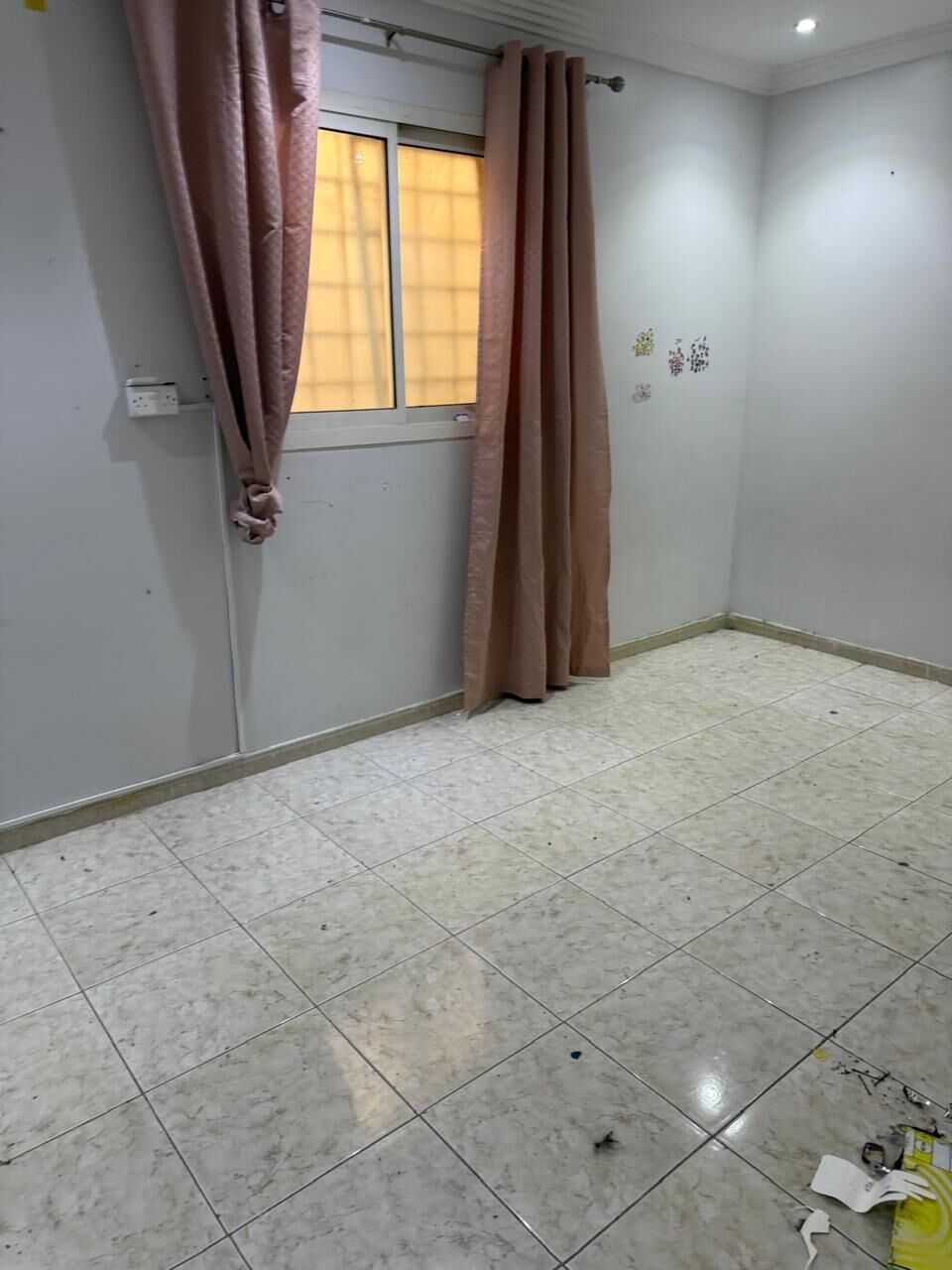 Al Malaz, Apartments, Flats, Houses & Villas, SAR 35000/year,  3 BR,  Apartment For Lease Transfer &ndash; 3 Bedrooms + Living Room | Al Malaz, Riyadh