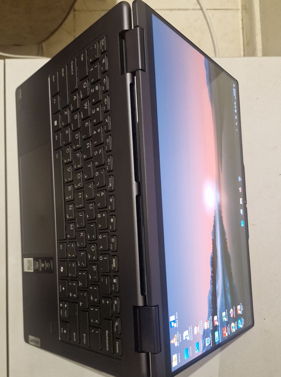 Jeddah, Computers, SAR 1800,  *Great Deal* Lenovo Yoga 2 In 1 Laptop For Sale