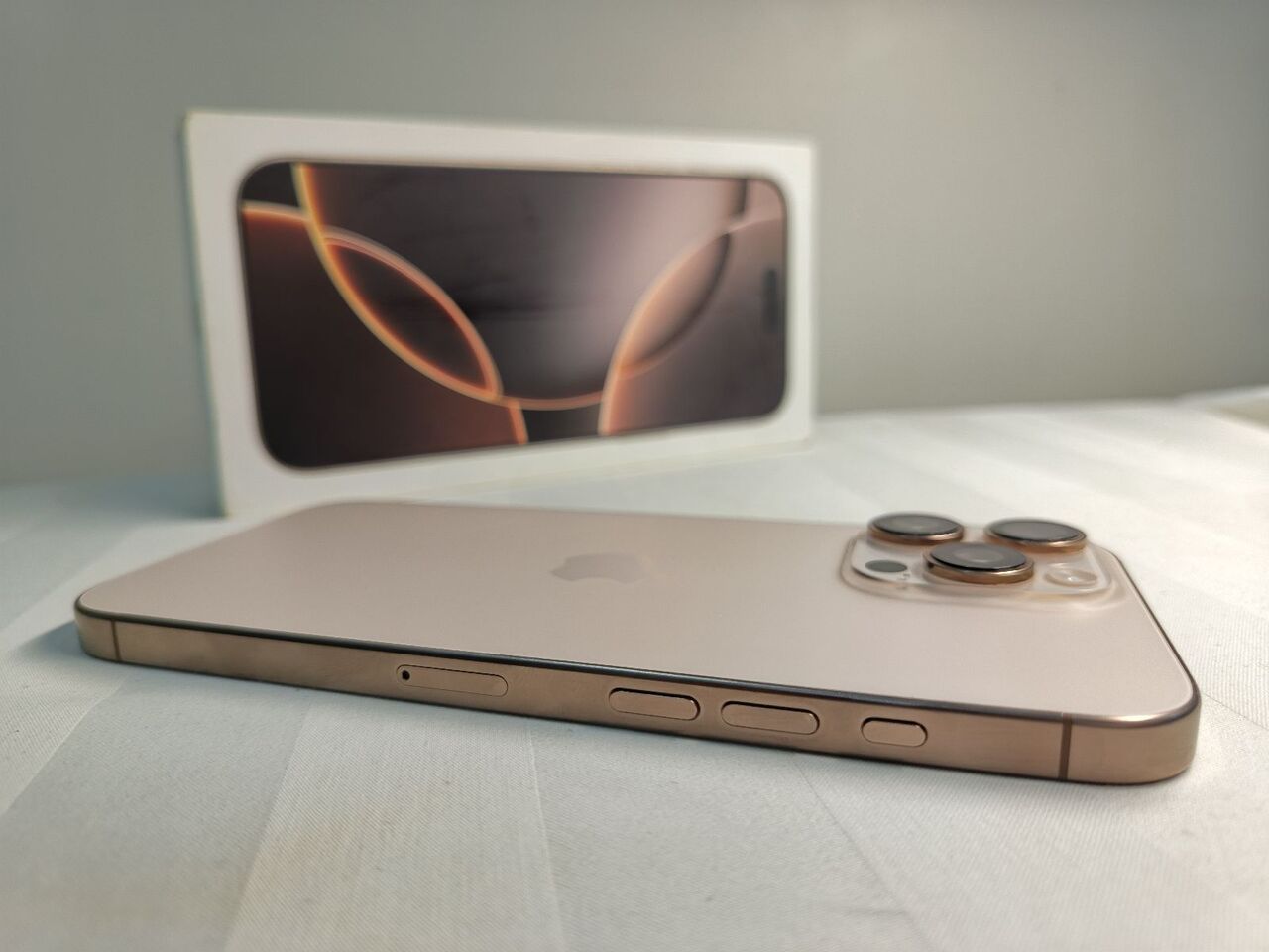 Al Malaz, Electronics, SAR 3529,  IPhone 16 Pro Max 256GB | 99% Battery Health | Desert Titanium | Like New