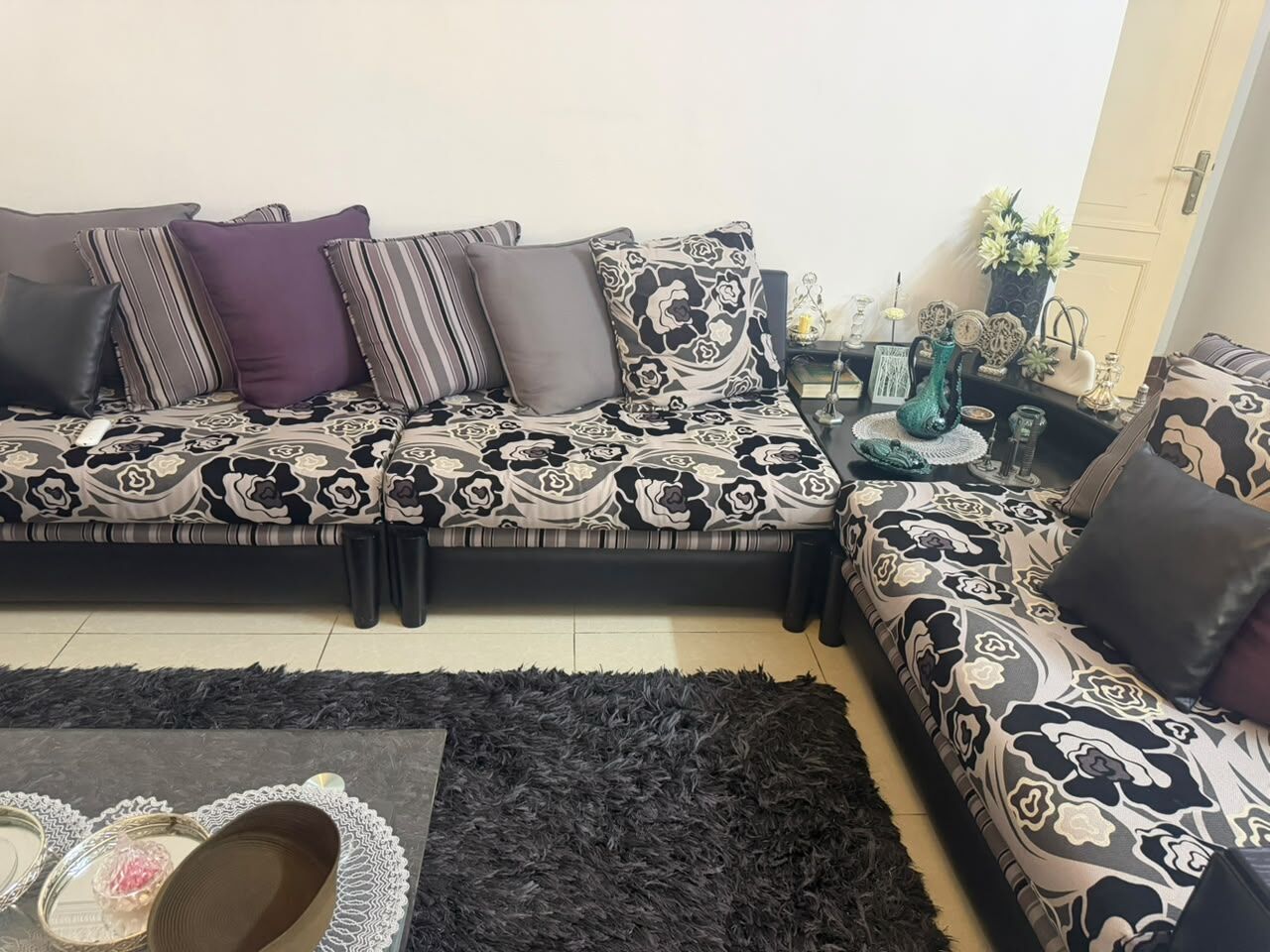 Al Rehab, Furniture, SAR 1200,  7 Seater Very Clean Sofa. Also L Shape
