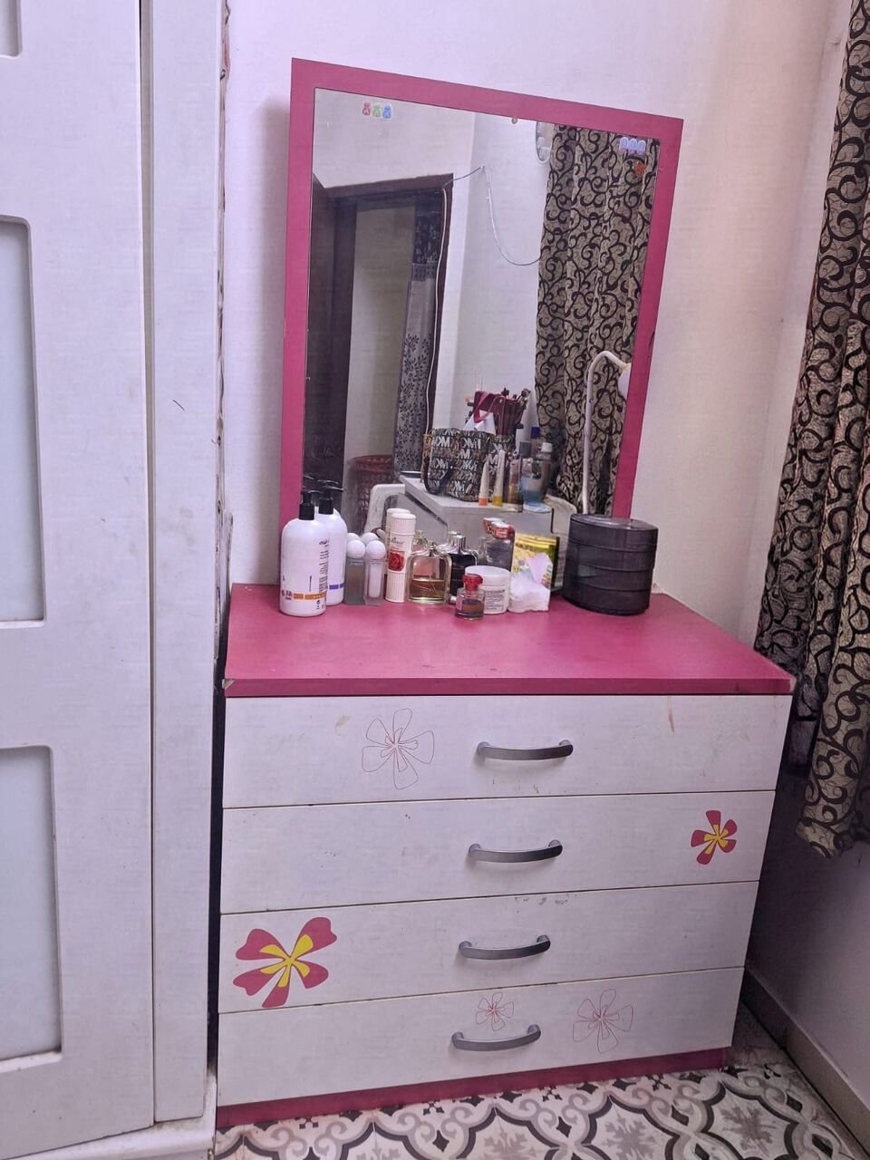 Al Rawdah, Furniture, SAR 1000,  CHILDREN&rsquo;S BRANDED BEDSET IN NEAT AND CLEAN CONDITION WITH 2 IKEA BOOKSHELVES