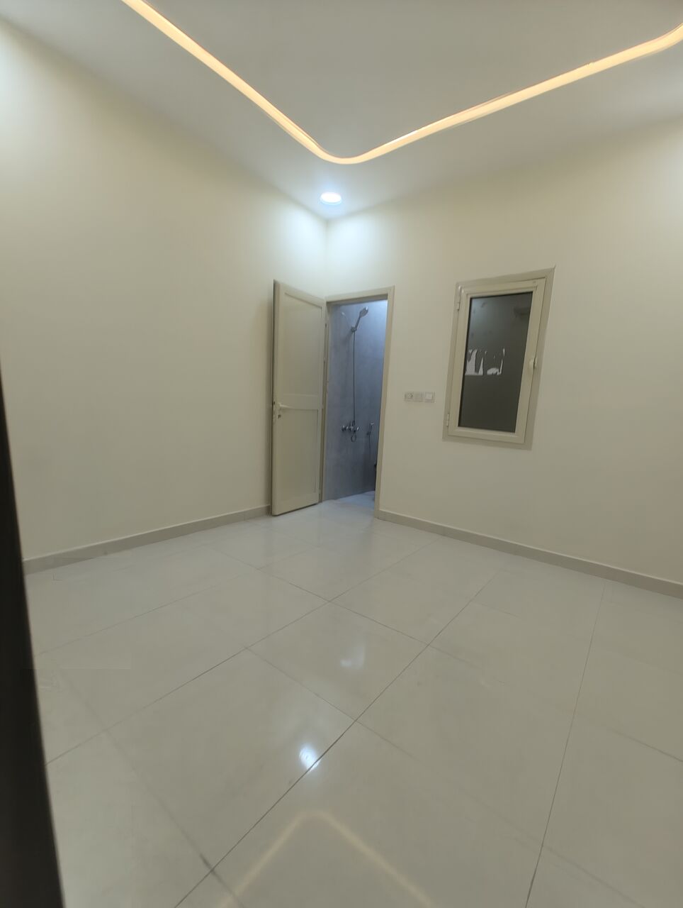 Al Malaz, Apartments, Flats, Houses & Villas, SAR 33000/year,  2 BR,  2BHK Family Apartment Available In Al Malaz Near IISR