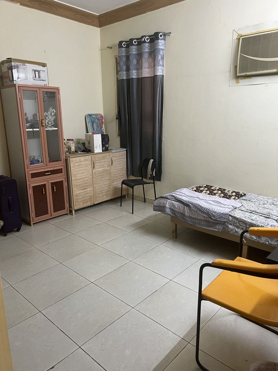 Al Malaz, Rooms for Rent, SAR 850/month,  1414 Sq. Feet,  Individual Room Space Available