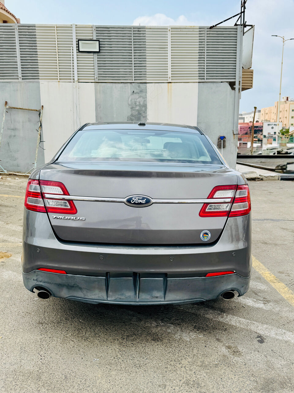 Jeddah, Vehicles, Cars & Trucks , SAR 37000,  Ford Taurus,  2013,  Automatic,  270000 KM,  Aramco Employee Used  For Sale