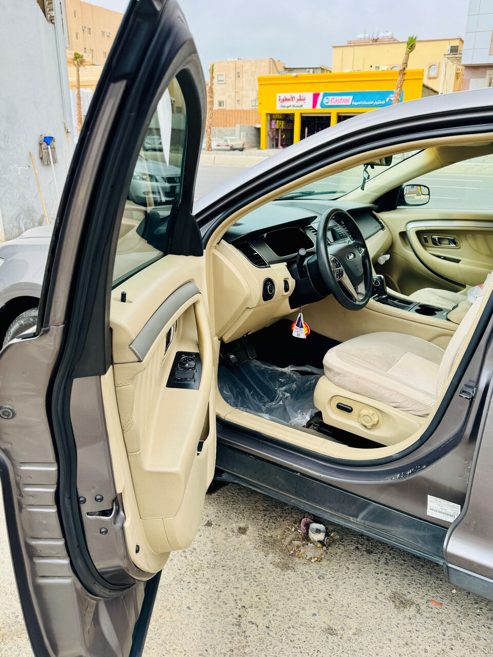 Jeddah, Vehicles, Cars & Trucks , SAR 37000,  Ford Taurus,  2013,  Automatic,  270000 KM,  Aramco Employee Used  For Sale