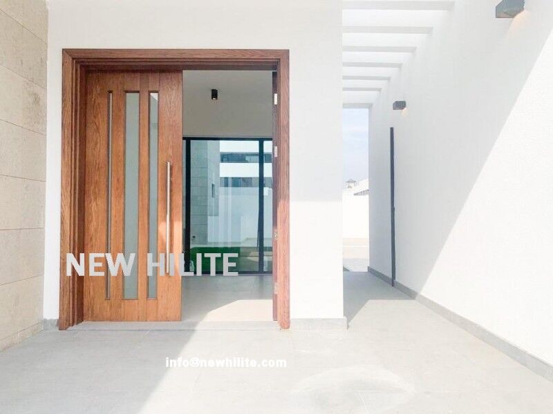 Kuwait City, Villas, KWD 1750,  Four Bedroom Brand New Luxury Villa In Messila