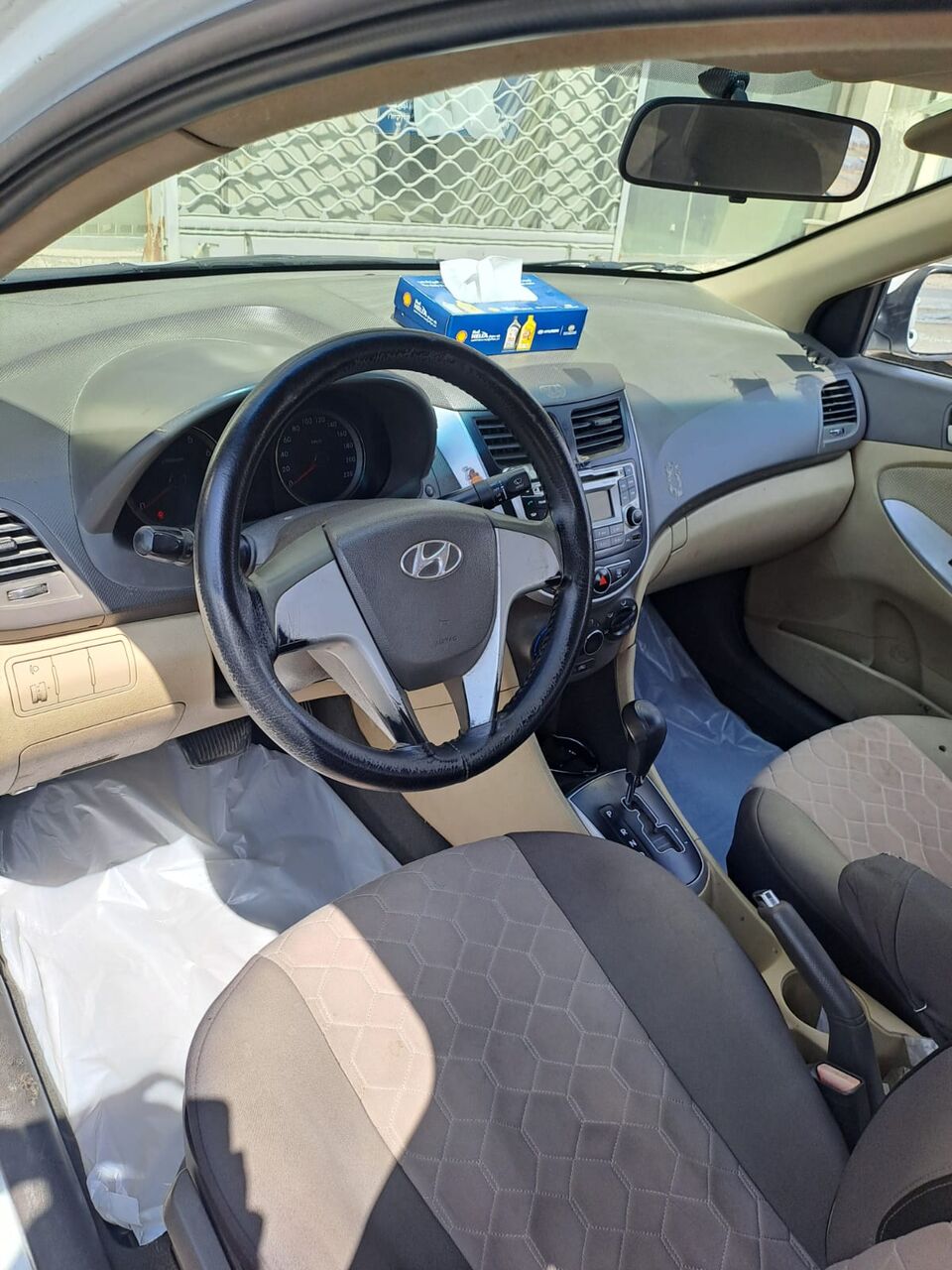 Riyadh, Vehicles, Cars & Trucks , SAR 18000,  Hyundai Accent,  2015,  Automatic,  320000 KM,  ACCENT