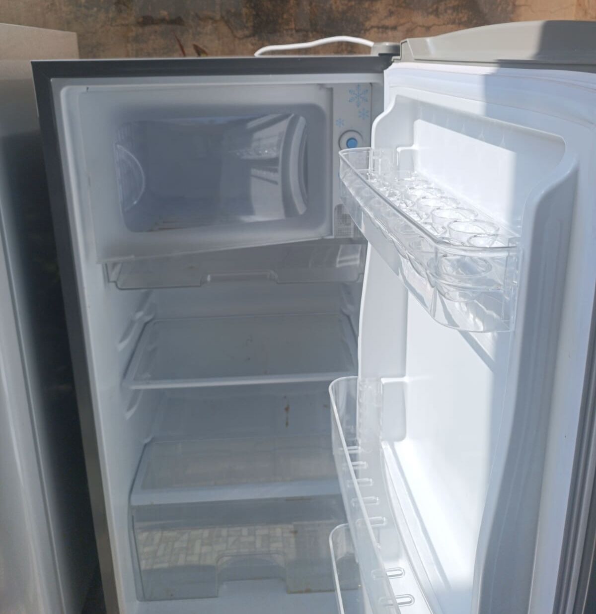 Al Faisaliyah, Appliances, Two Faulty Fridges &ndash; Samsung & HAAS &ndash; For Spare Parts &ndash; Best Offer