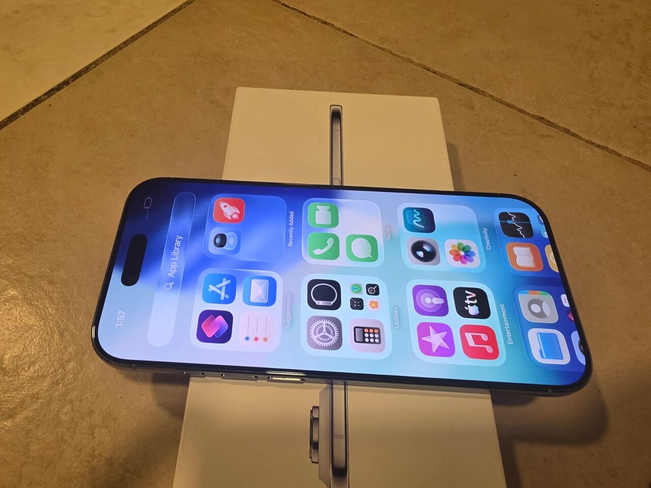 Al Sulaymaniyyah, Mobile Phones, SAR 3600,  Apple IPhone Air 1TB Sky Blue