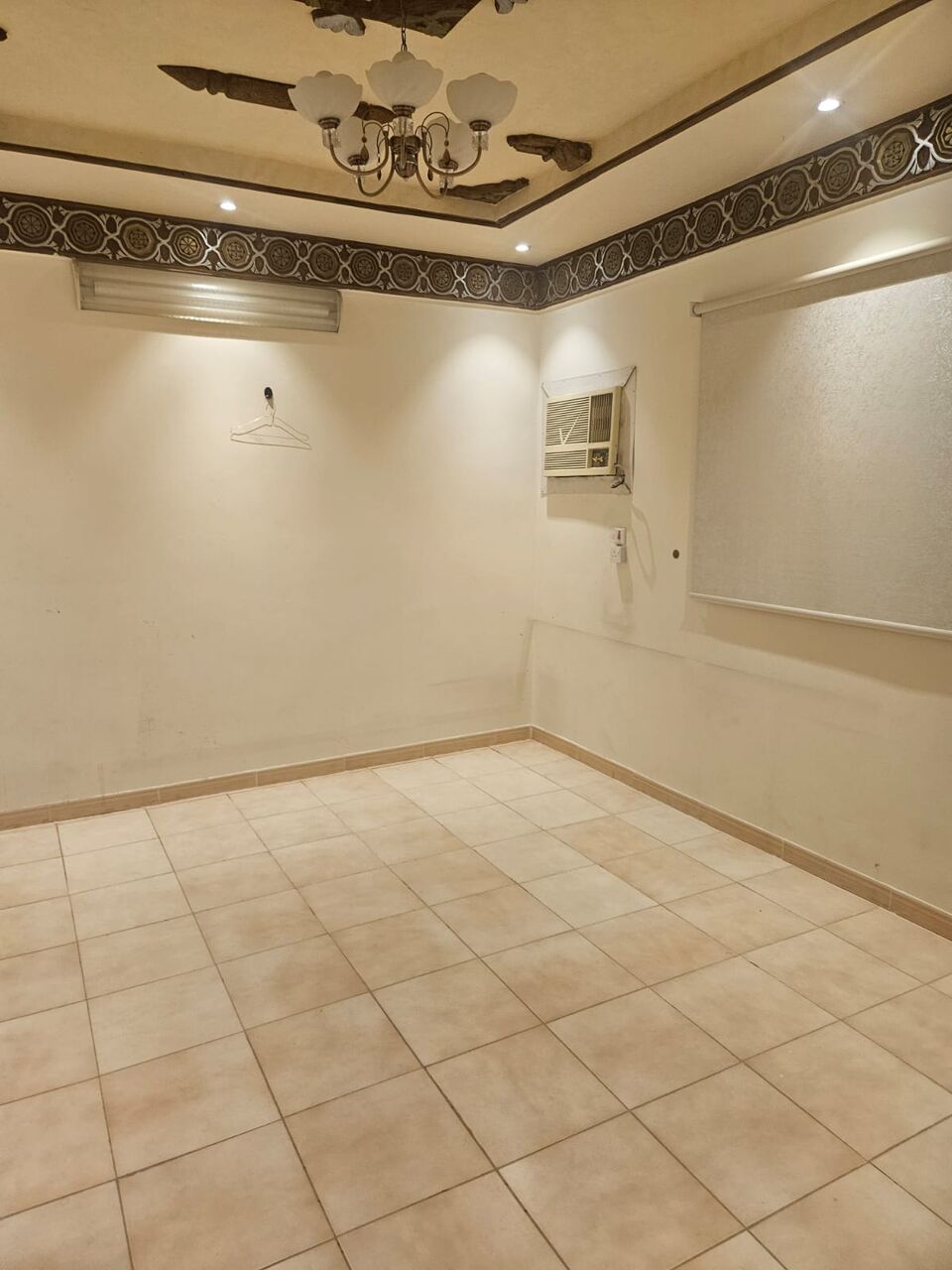Riyadh, Rooms for Rent, SAR 1000/month,  Furnished,  Room For Rent -Yarmuk-0559624936