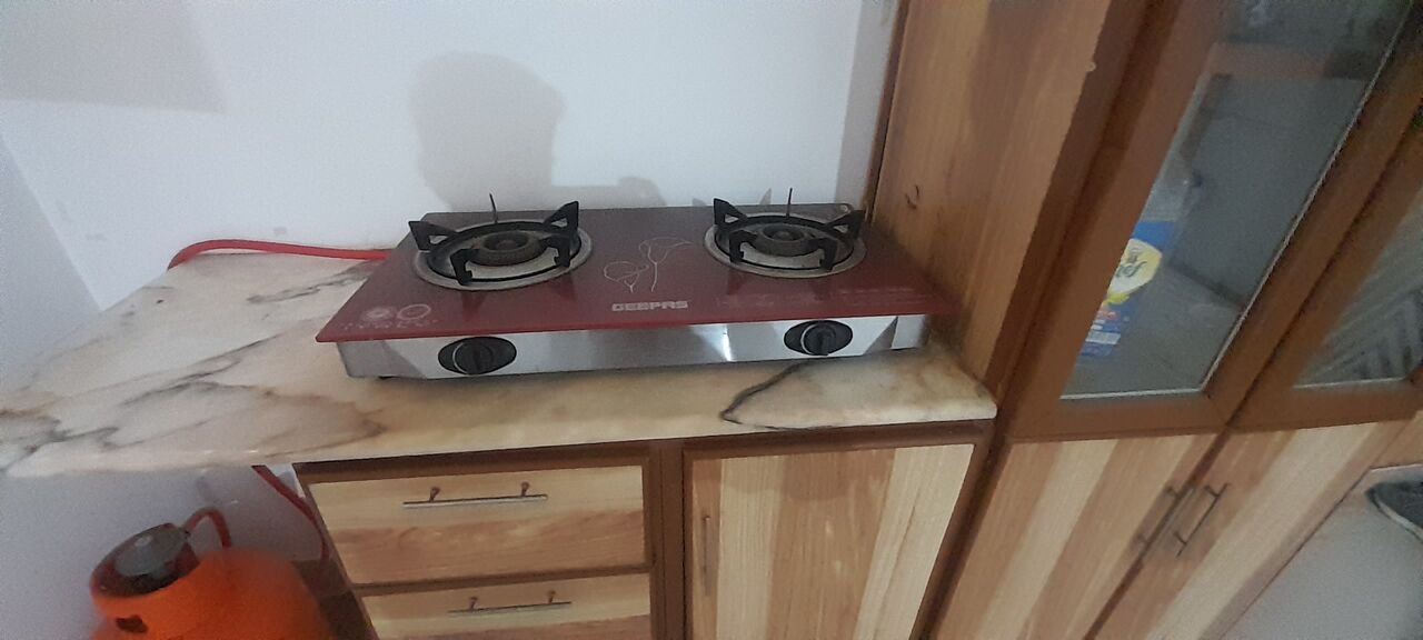Riyadh, Household Items, SAR 1000,  Refrigerator, Gas Stove And Gas Cylinder Are Available To Sell.