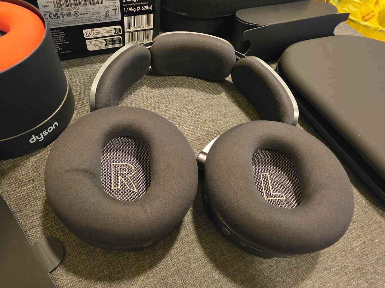 Al Sulaymaniyyah, Electronics, SAR 1200,  Dyson OnTrac&trade; ANC Wireless Headphones
