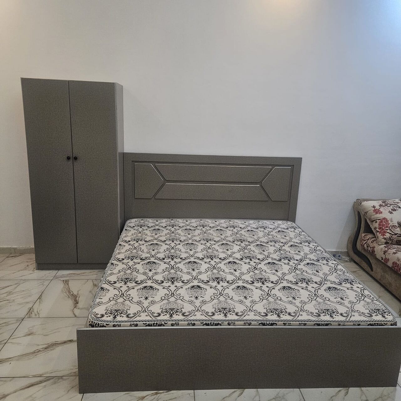 Jeddah, Furniture, SAR 450,  Double Bed With Matress And Wardrobe