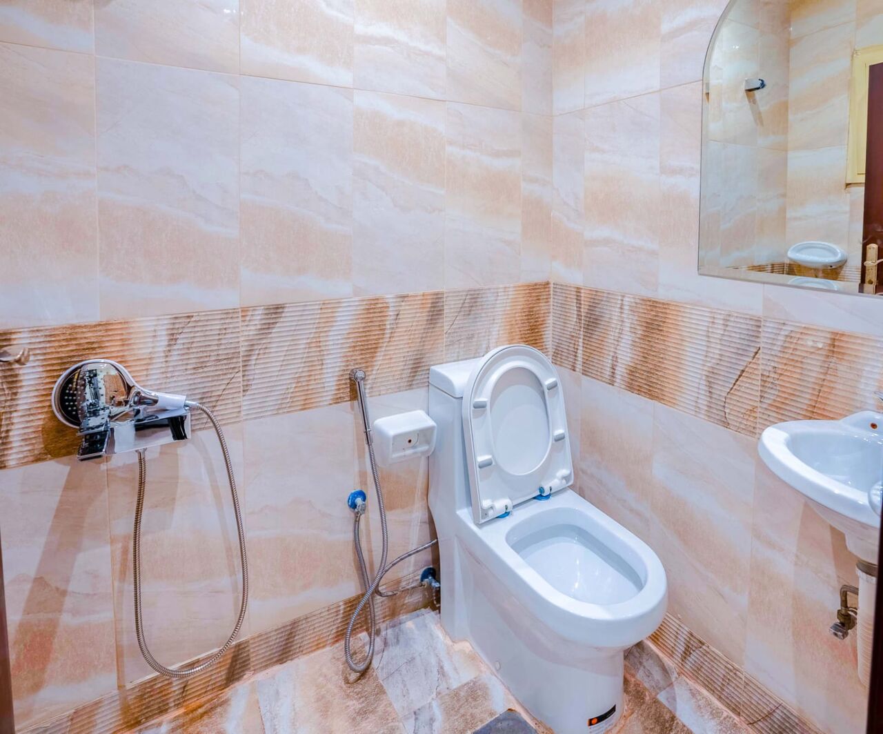 Jeddah, Apartments, Flats, Houses & Villas, SAR 4500/month,  Furnished,  2 BR,  90 Sq. Meter,  Smart Rental Apartment Near Jeddah University 2Bedroom With 2Bathroom Kitchen LivingRoom