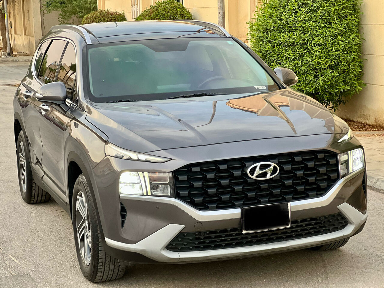 Riyadh, Vehicles, Cars & Trucks , SAR 93000,  Hyundai Santa Fe,  2024,  Automatic,  52988 KM,  Hyundai SantaFE Full Option   2.5L 4 Cylinder All Original Condition