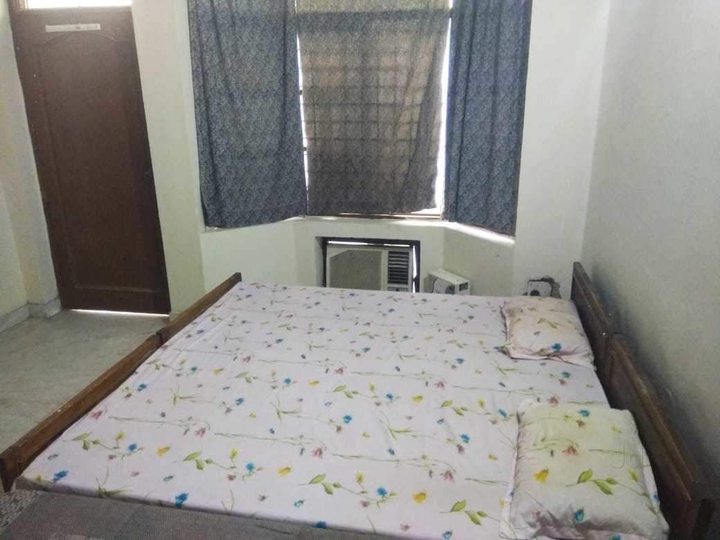 Gurgaon, Apartments, Flats, Houses & Villas, INR 5000/month,  4 BR,  2040 Sq. Meter,  Pg In Imt Manesar Gurgaon
