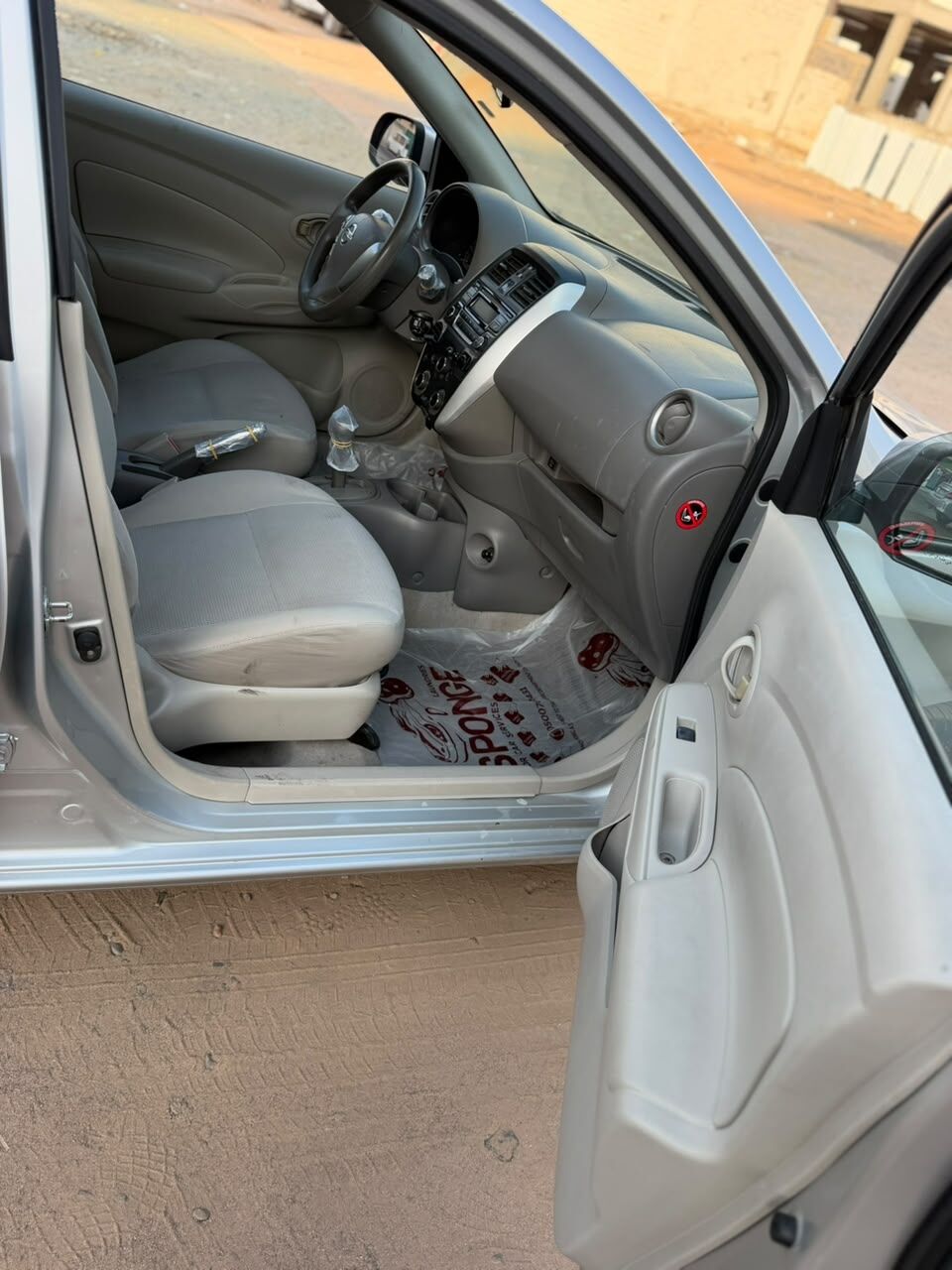 Riyadh, Vehicles, Cars & Trucks , SAR 27000,  Nissan Sunny,  2022,  Automatic,  205000 KM,