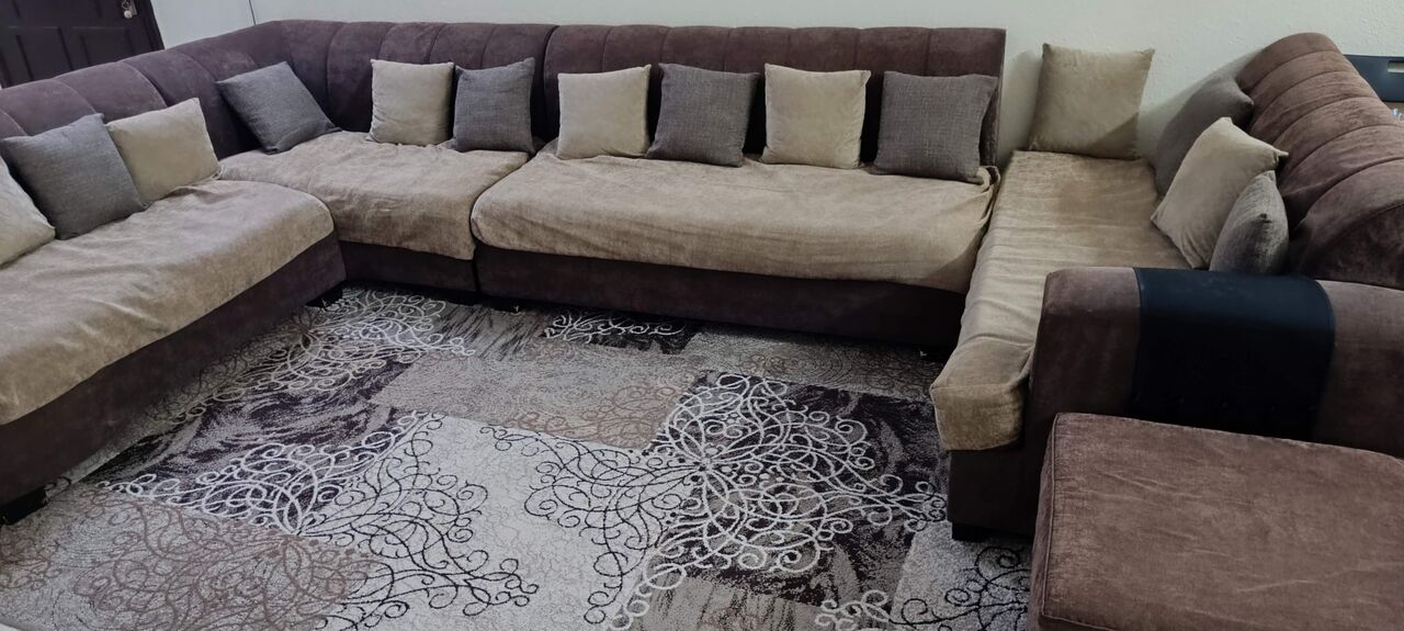Jeddah, Furniture, SAR 800,  Big Size Sofa Set For Sale In Decent Condition