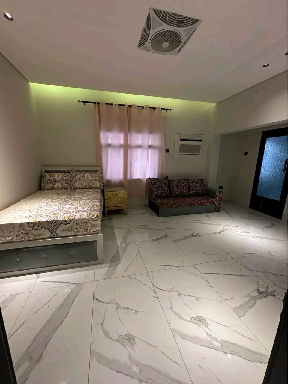 Gudaibiya, Apartments, Flats, Houses & Villas, BHD 180/month,  Studio,  New Renovated Studio Flat For Rent In Gudaibiya