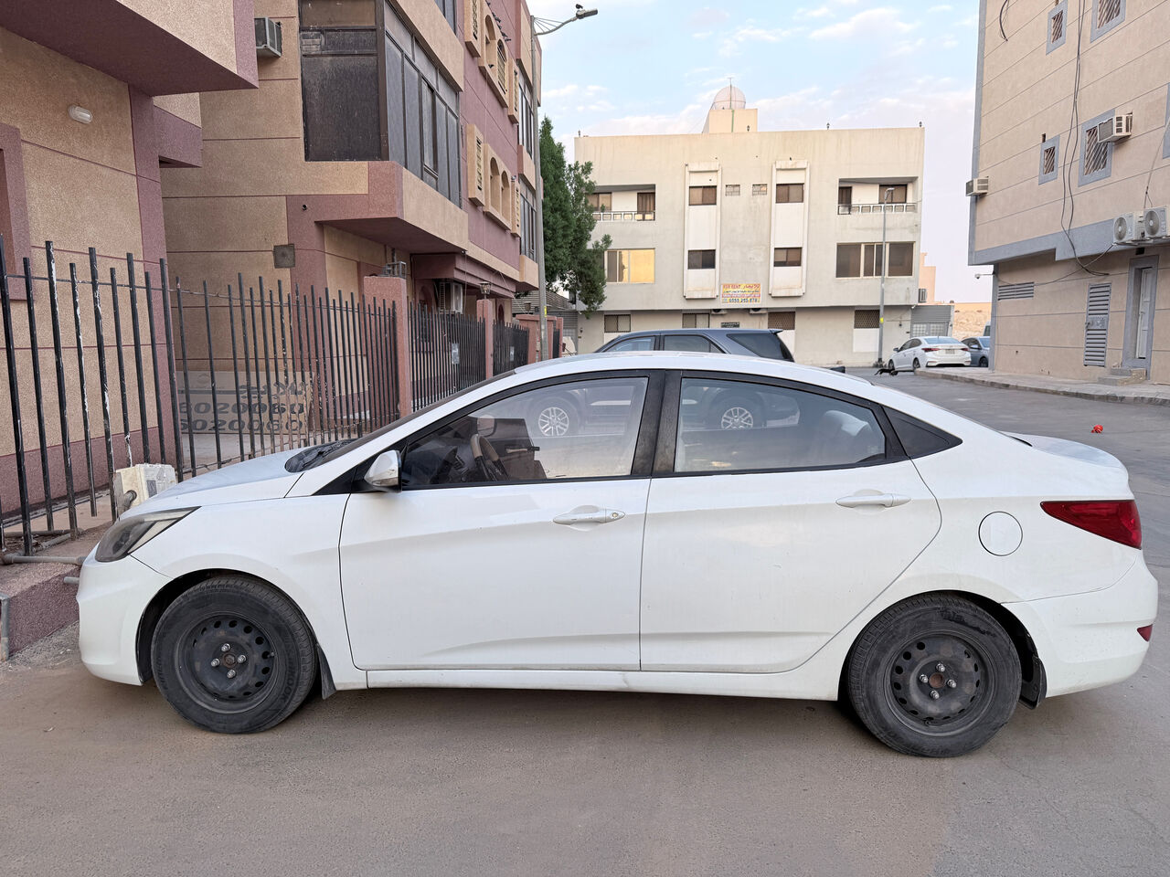 Hara, Vehicles, Cars & Trucks , SAR 26000,  Hyundai Accent,  2018,  Automatic,  173850 KM,  CAR FOR SALE &ndash; EXPECTED PRICE: SAR 26,000