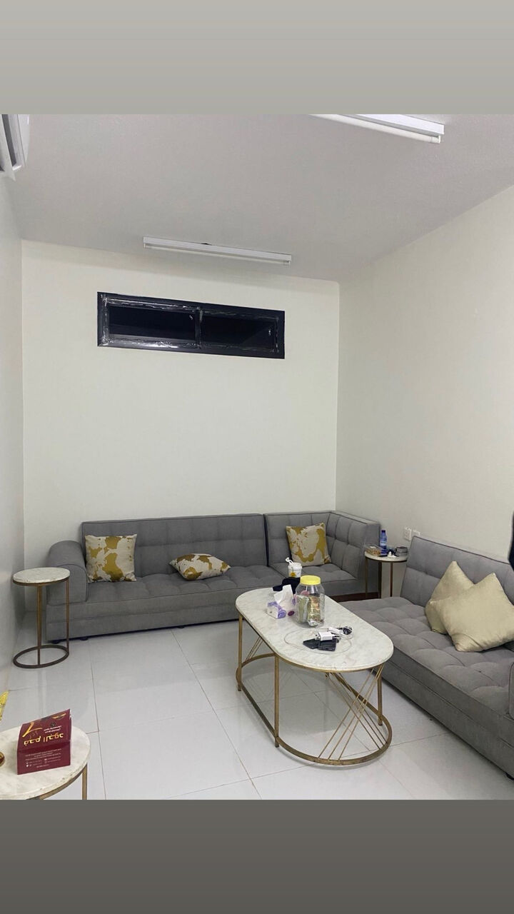 Al Malaz, Household Items, SAR 1800,  Sofa, Washing Machine And Refrigerator