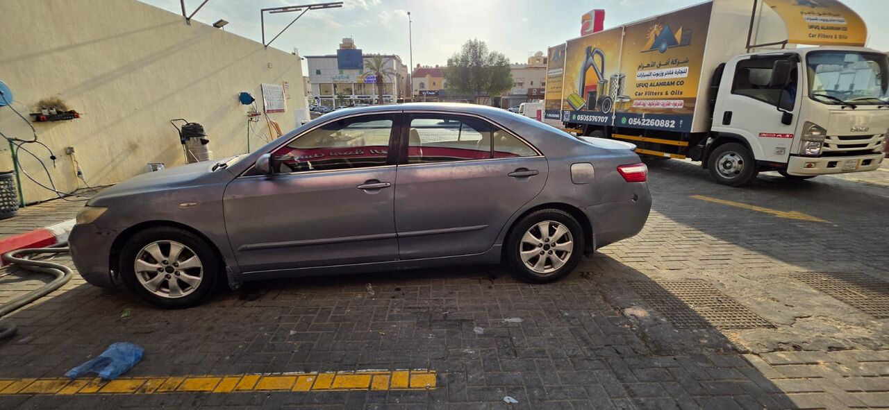 Riyadh, Vehicles, Cars & Trucks , SAR 19500,  Toyota Camry,  2009,  Automatic,  500000 KM,  SAR 19500,  2.4 GLX, , ,  2.4 GLX  For Sale &ndash; Riyadh