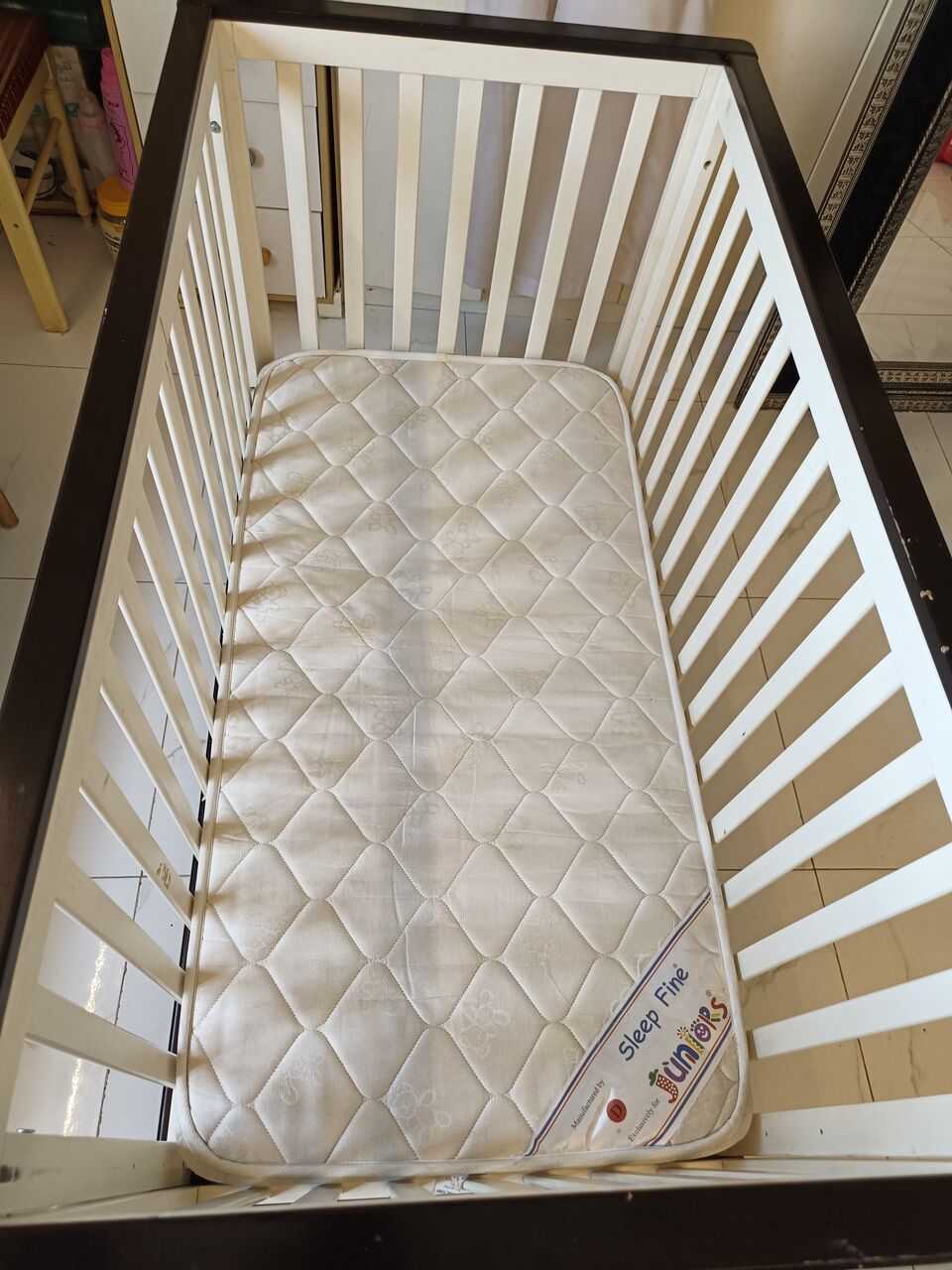 Al Aziziyah, Baby & Kid Stuff, SAR 200,  Baby Crib From ( Giggles) With Free Mattress From (juniors)
