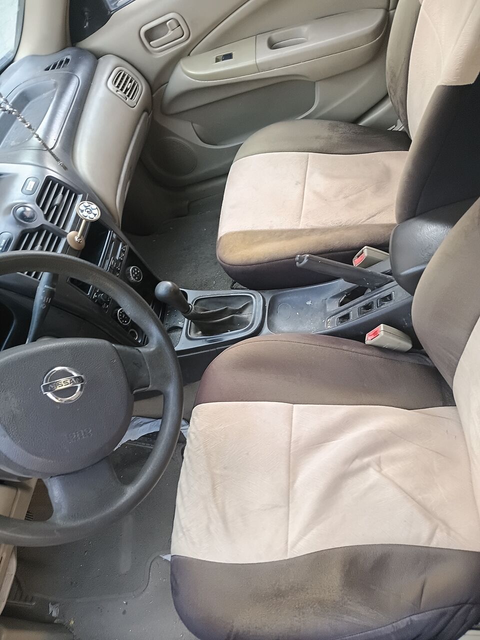Riyadh, Vehicles, Cars & Trucks , SAR 8500,  Nissan Sunny,  2011,  Manual,  337000 KM,