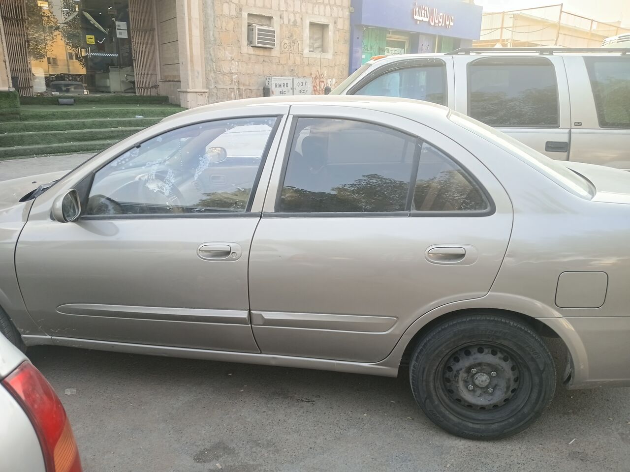 Riyadh, Vehicles, Cars & Trucks , SAR 8500,  Nissan Sunny,  2011,  Manual,  337000 KM,
