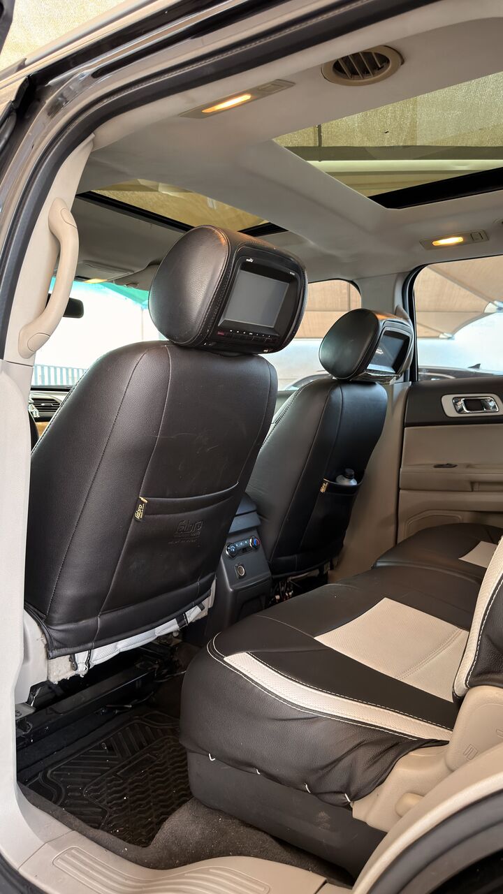 Jeddah, Vehicles, Cars & Trucks , SAR 35000,  Ford Explorer,  2012,  Automatic,  315000 KM,    XLT Agency Maintained For Sale