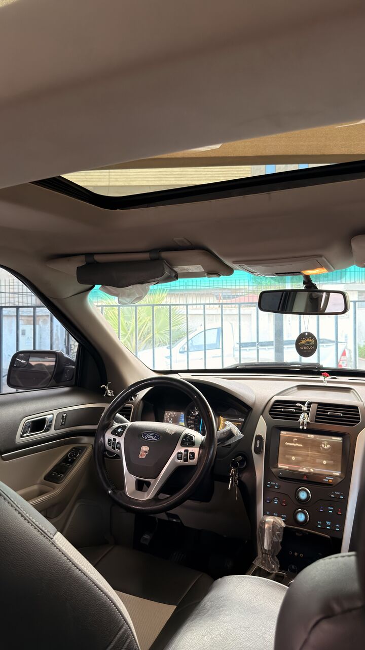 Jeddah, Vehicles, Cars & Trucks , SAR 35000,  Ford Explorer,  2012,  Automatic,  315000 KM,    XLT Agency Maintained For Sale
