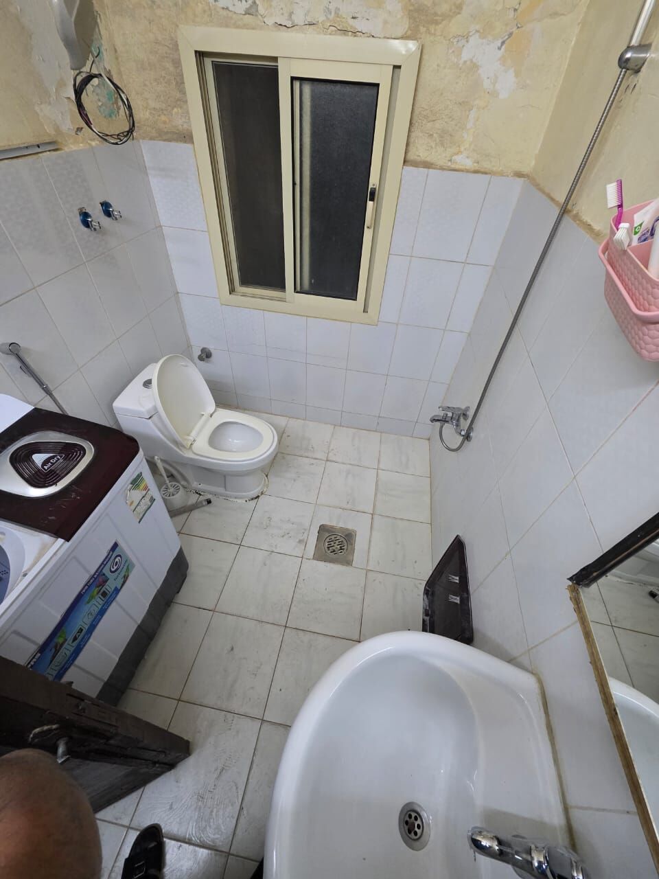 Al Malaz, Rooms for Rent, SAR 1500/month,  Furnished,  A Bachelors Room Available At Malaz Riyadh Situated At Back Side Of Obaid Hospital, Fully