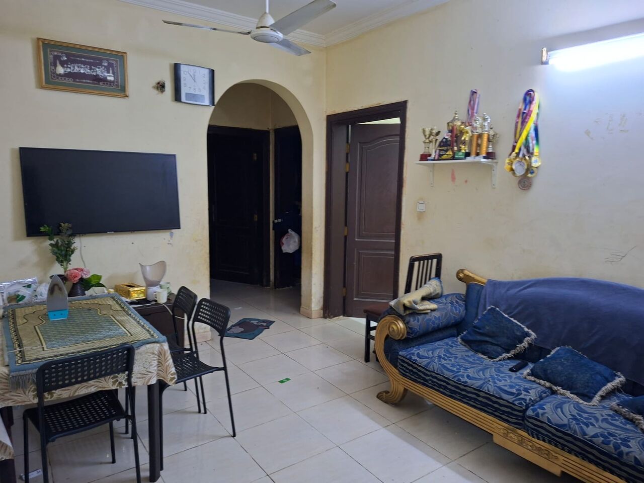 Al Sharafeyah, Rooms for Rent, SAR 850/month,  🛏️ Single Room Available For Rent (2 BHK Flat) Keralaties