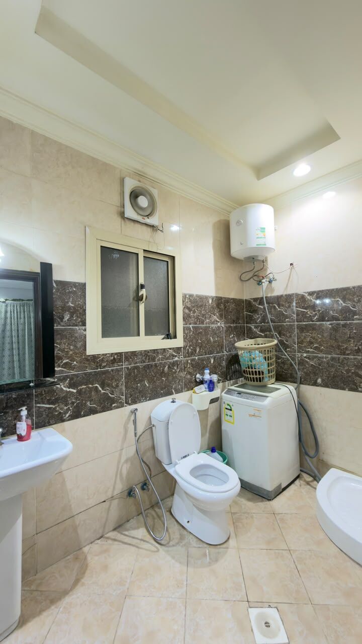 Al Faisaliyah, Apartments, Flats, Houses & Villas, SAR 26000/year,  3 BR,  140 Sq. Meter,  3-Bedroom Apartment With 3 Bathrooms & Drawing Room For Rent &ndash; Al Faisaliyah, Jeddah