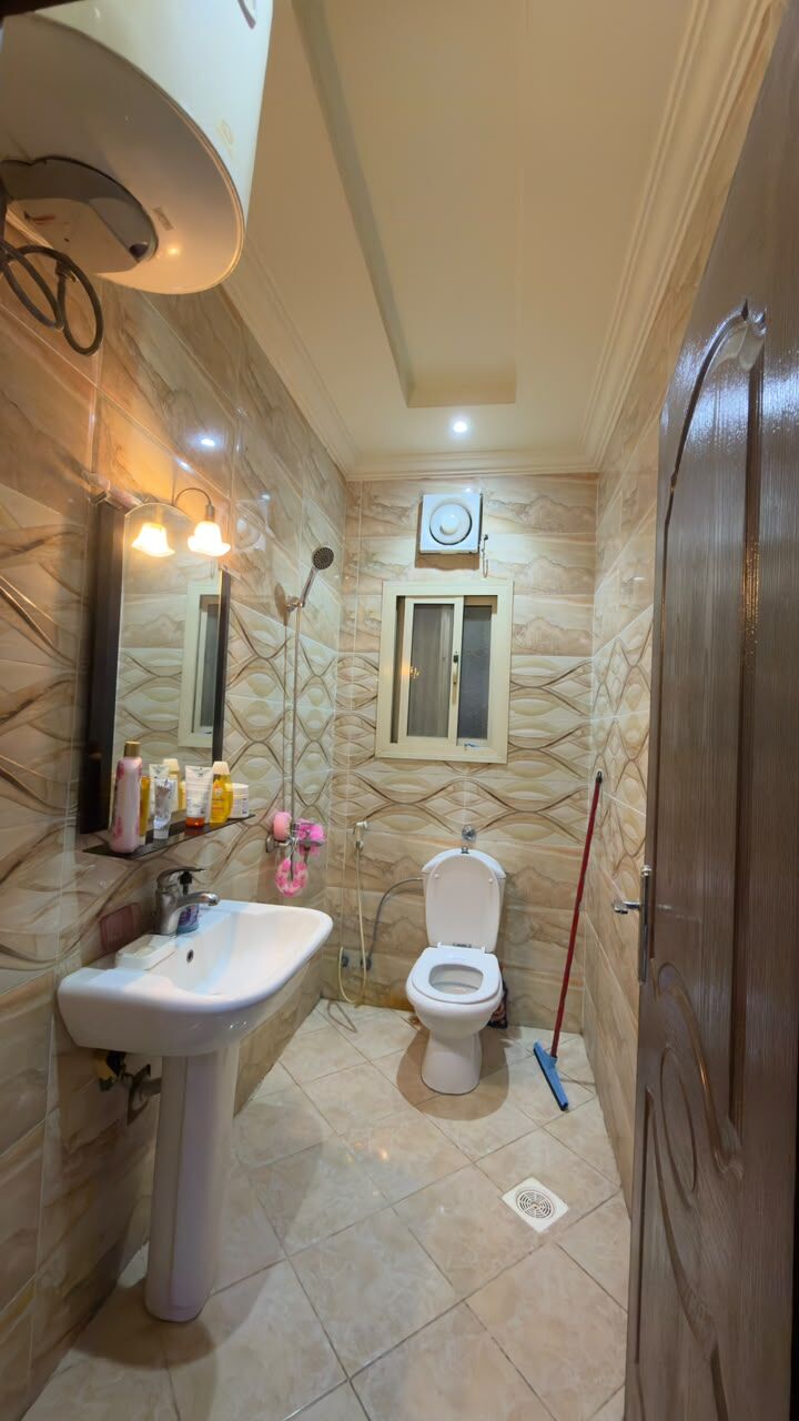 Al Faisaliyah, Apartments, Flats, Houses & Villas, SAR 26000/year,  3 BR,  140 Sq. Meter,  3-Bedroom Apartment With 3 Bathrooms & Drawing Room For Rent &ndash; Al Faisaliyah, Jeddah