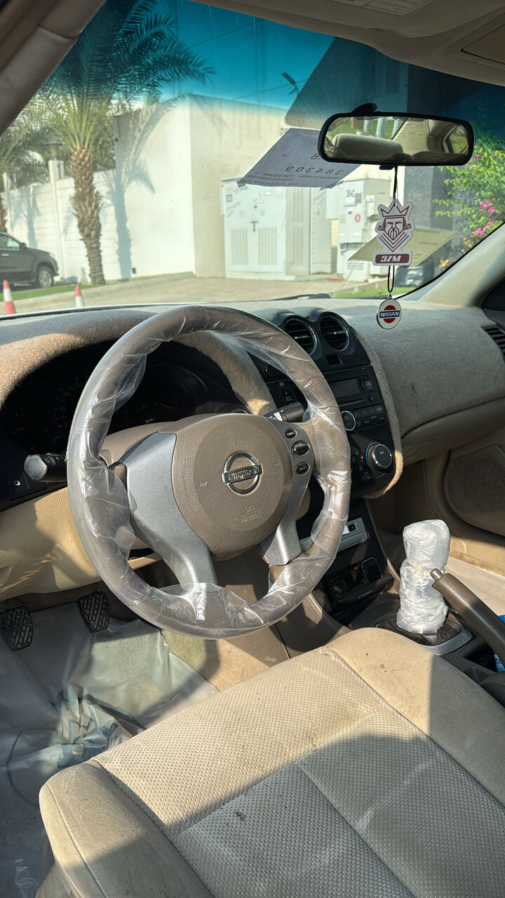 Jeddah, Vehicles, Cars & Trucks , SAR 15000,  Nissan Altima,  2008,  301000 KM,