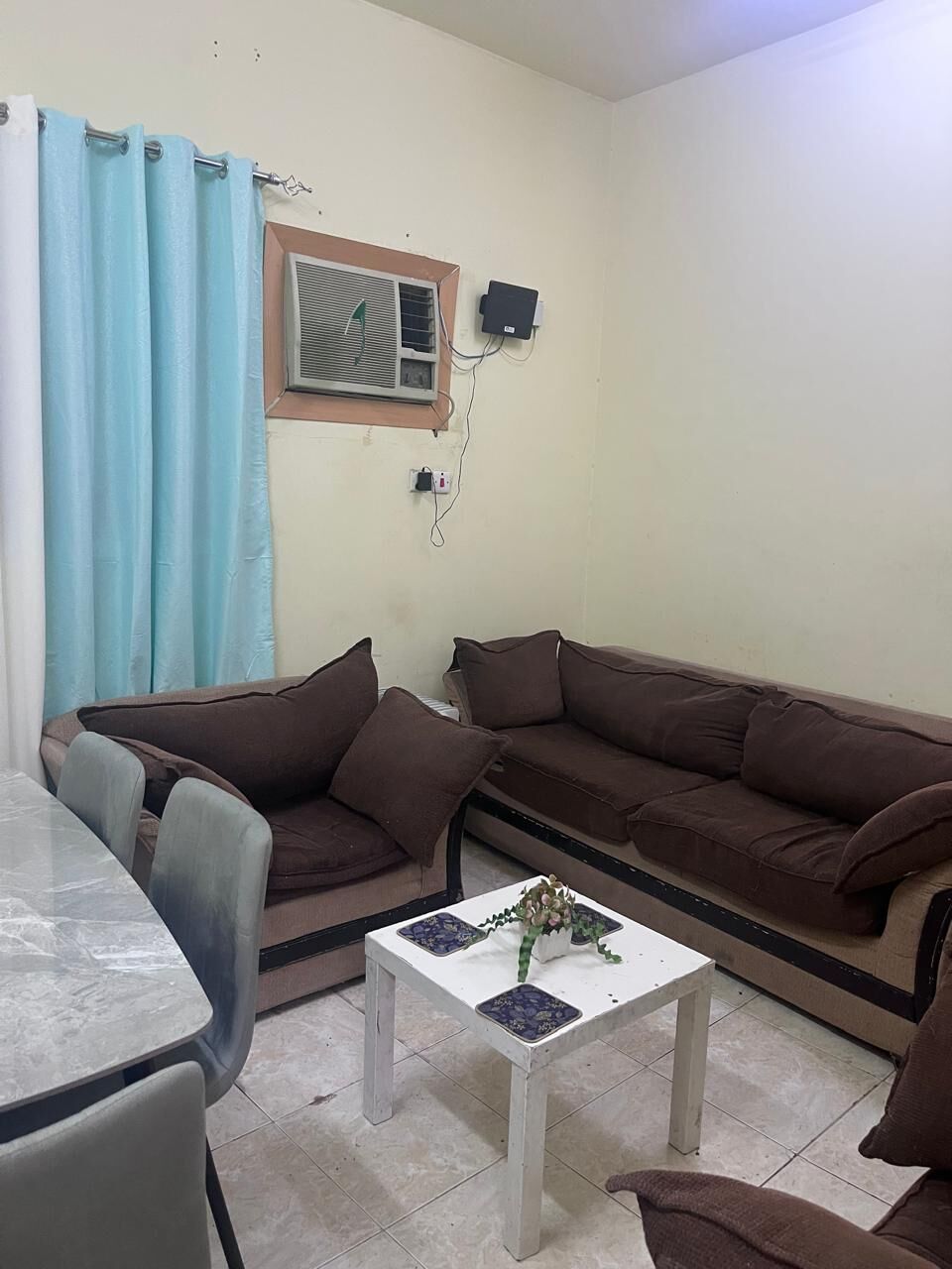Riyadh, Household Items, SAR 400,  Sofa Set And Baby Cot