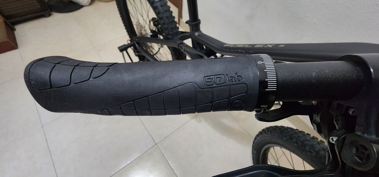 Riyadh, Bicycles, SAR 9000,  Trek Fuel EX 5 Gen 5 (2022) - Full Suspension Mountain Bike
