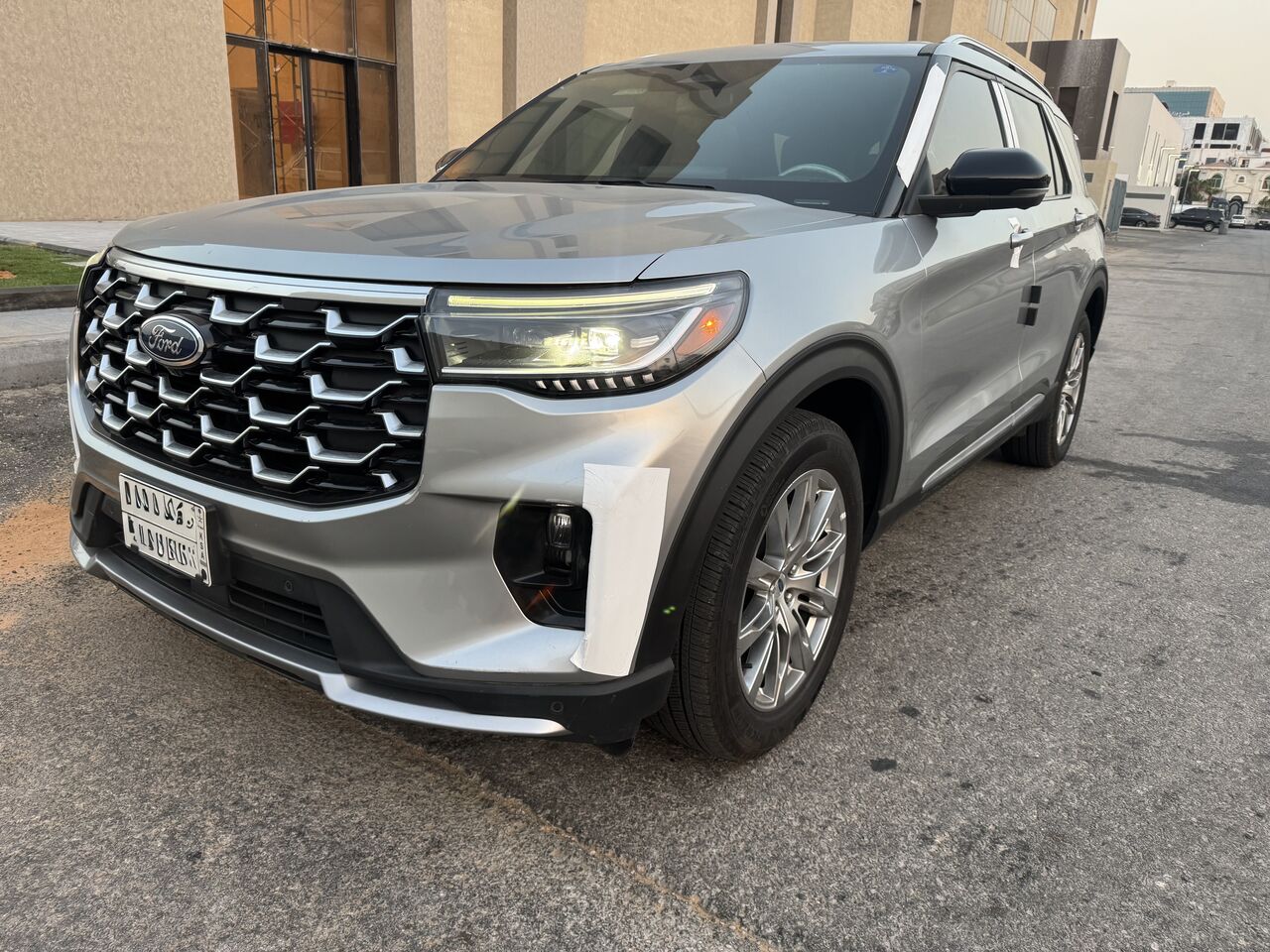 Dammam, Vehicles, Cars & Trucks , SAR 172500,  FORD EXPLORER (PLATINUM) Saudi Specs,  2025,  Automatic,  20550 KM,  5 Years Warrenty Agemcy Maintain (4X4)