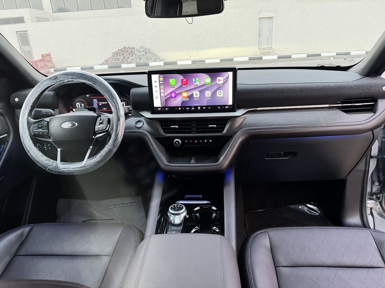 Dammam, Vehicles, Cars & Trucks , SAR 172500,  FORD EXPLORER (PLATINUM) Saudi Specs,  2025,  Automatic,  20550 KM,  5 Years Warrenty Agemcy Maintain (4X4)