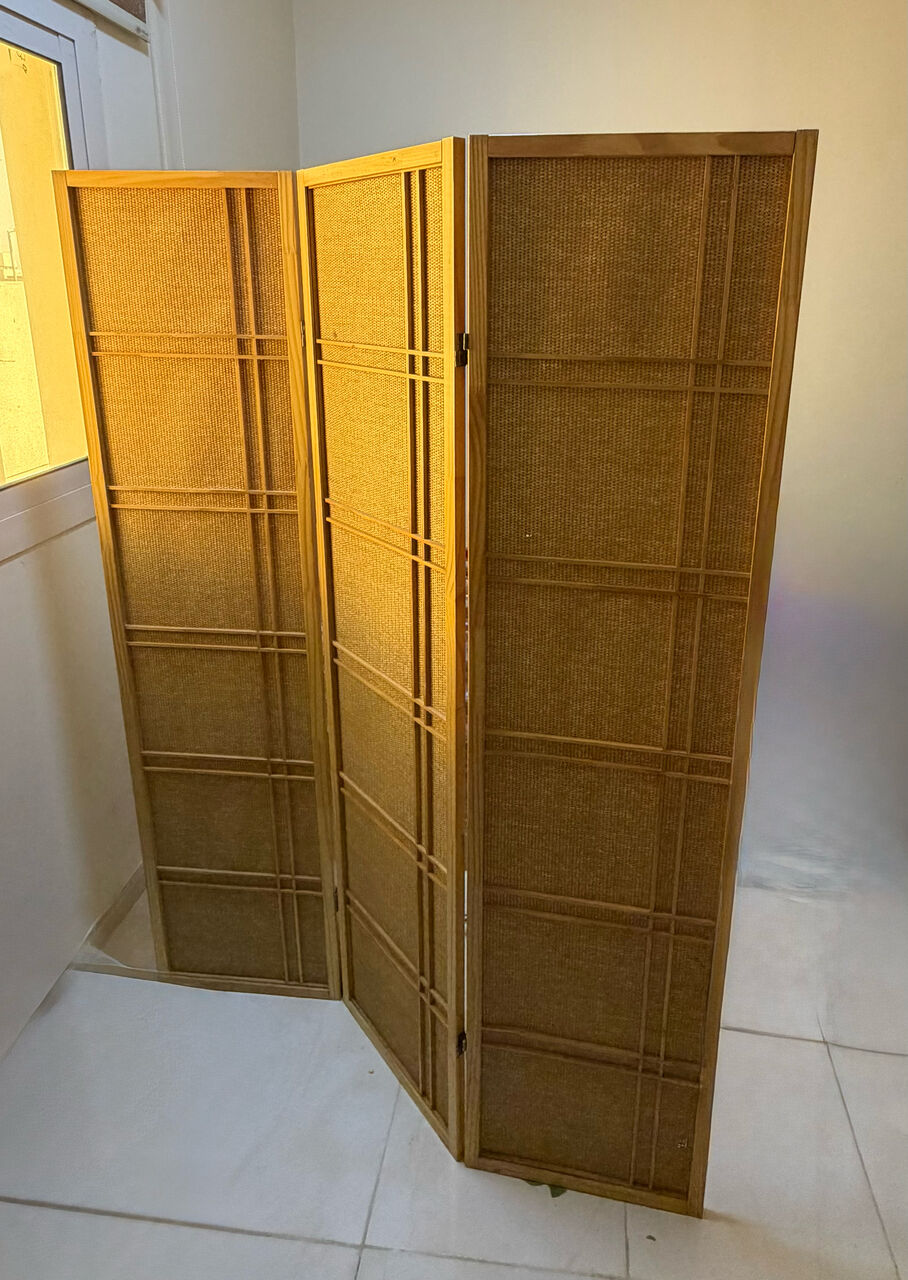 Yanbu, Household Items, SAR 725,  Cupboard And Cot