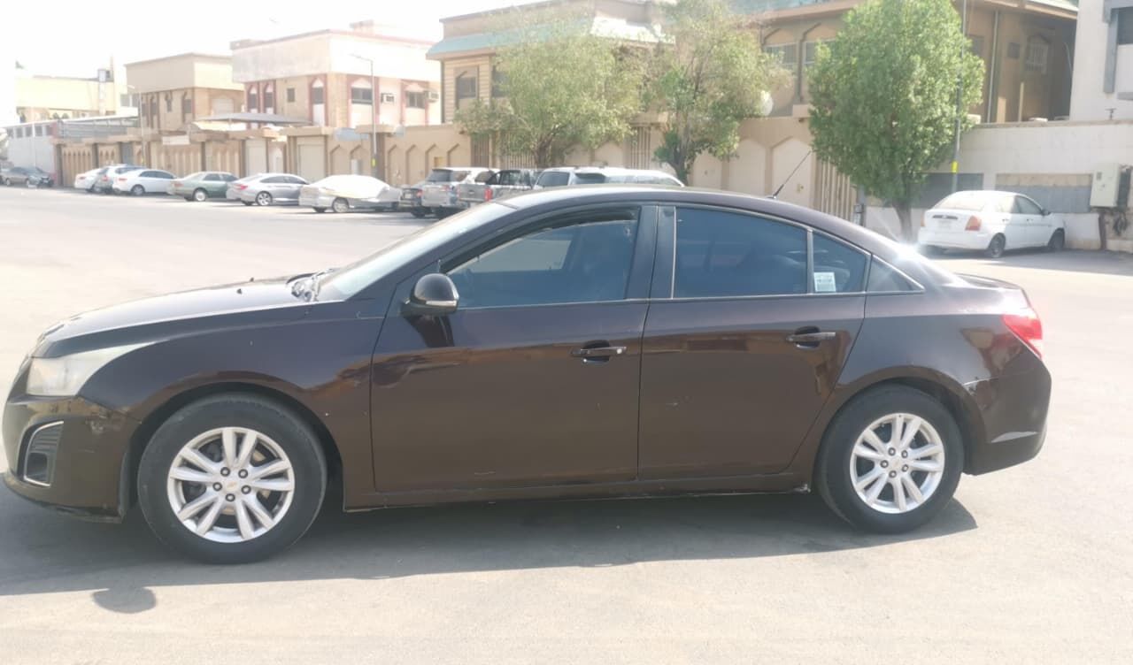 Riyadh, Vehicles, Cars & Trucks , SAR 16000,  Chevrolet Cruze LS,  2014,  Automatic,  150 KM,