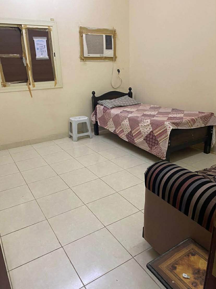 Yanbu, Rooms for Rent, SAR 500/month,  Furnished,  Big Neat Clean Furnished Room With Separate Washroom