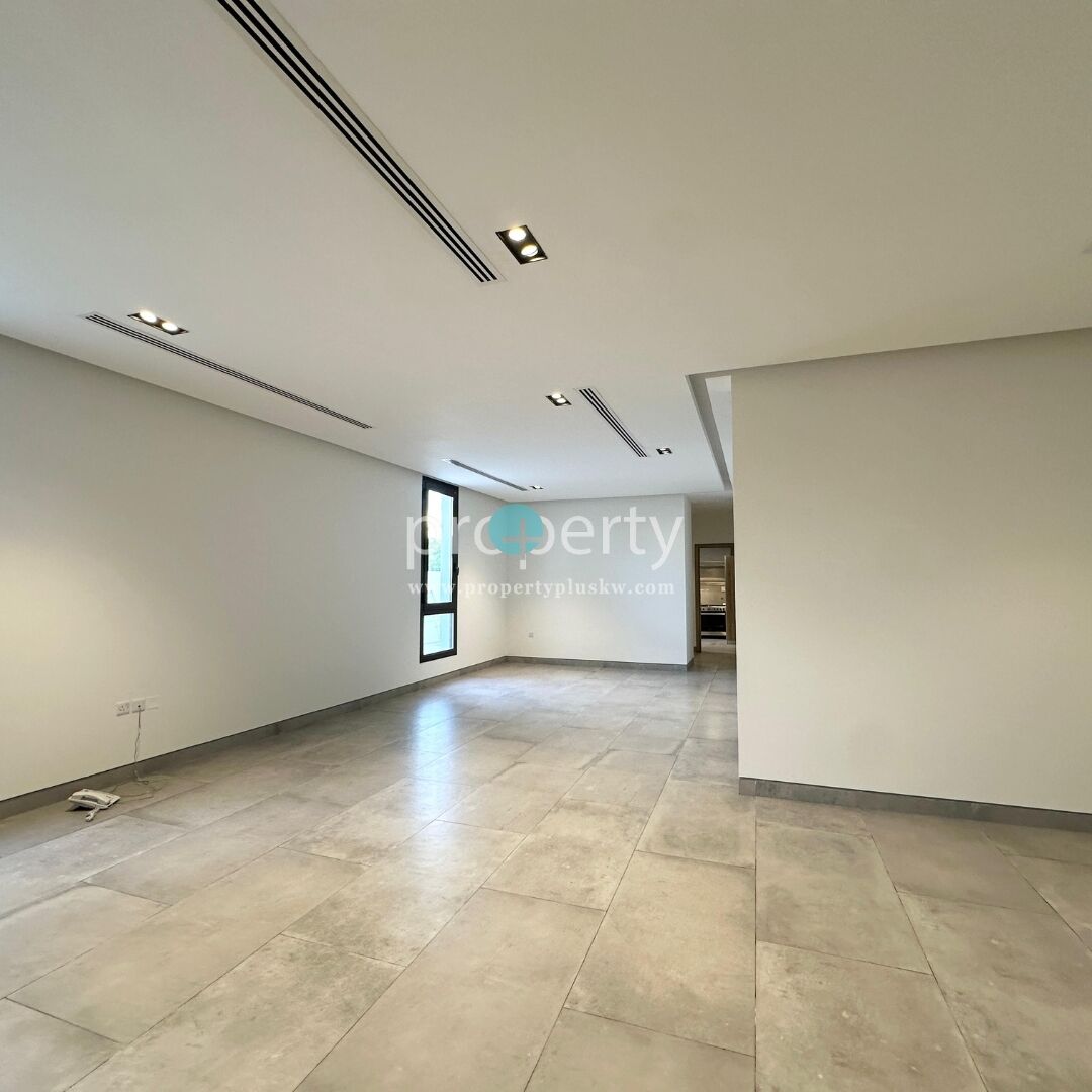 Kuwait City, Villas, KWD 1400,  Triplex Villa For Rent In Abu Al Hassaniya