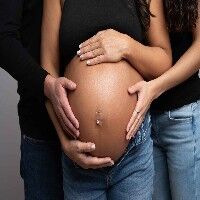 New York, Business, Celebrating Pregnancy With Elegant Maternity Portraits And Timeless Philadelphia